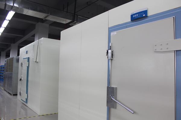 信號s8雷竞技的組成材料？